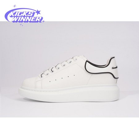 Alexander McQueen Oversized white Black SIZE: 35-45